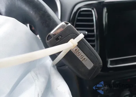 2019 Jeep Compass Limited 4X4 from USA, damaged, VIN 3C4NJDCB8KT775644